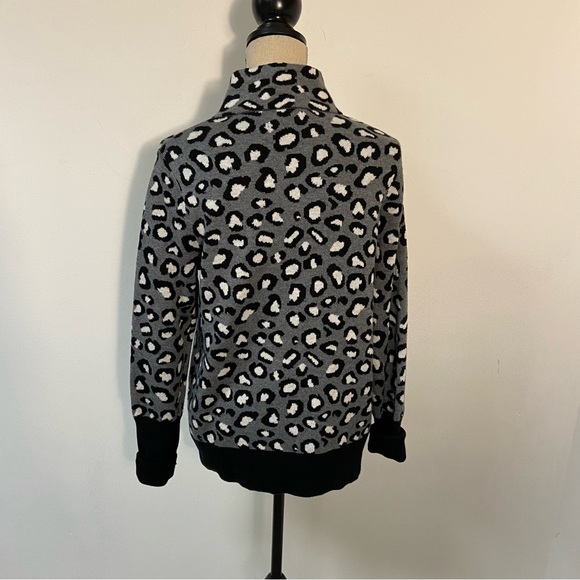 Rachel Zoe Ladies Sweater Cardigan Full Zip Animal Print Medium - Picture 4 of 10